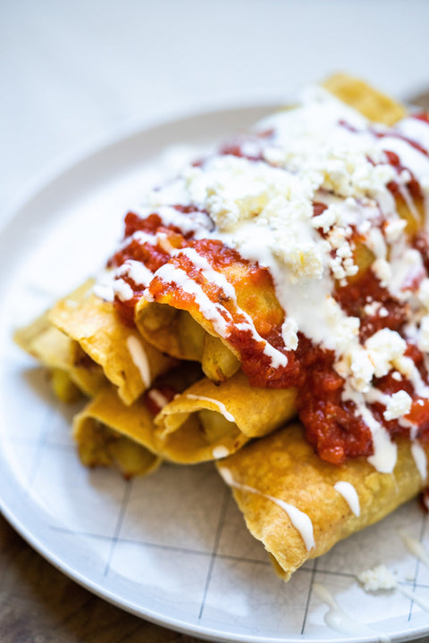 Leeks & Potatoes Taquitos with Easy Tomato Sauce